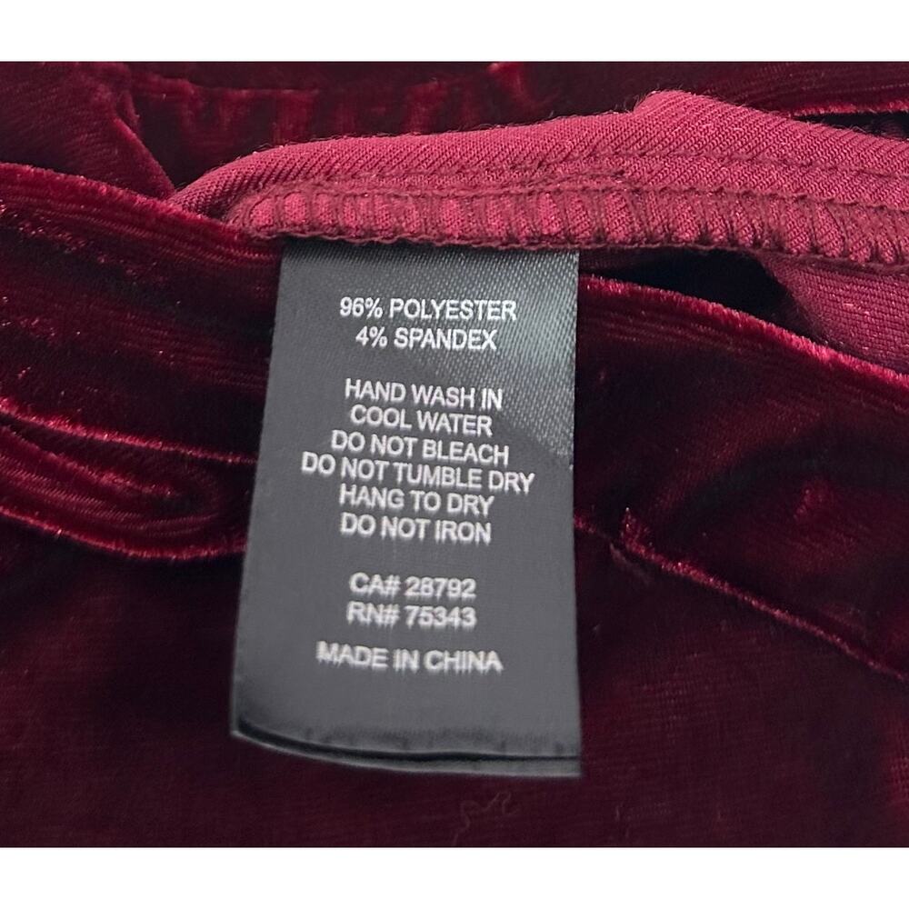House of Harlow 1960 Red Velvet Ruched Button Front Dress Size Medium - Picture 8 of 8